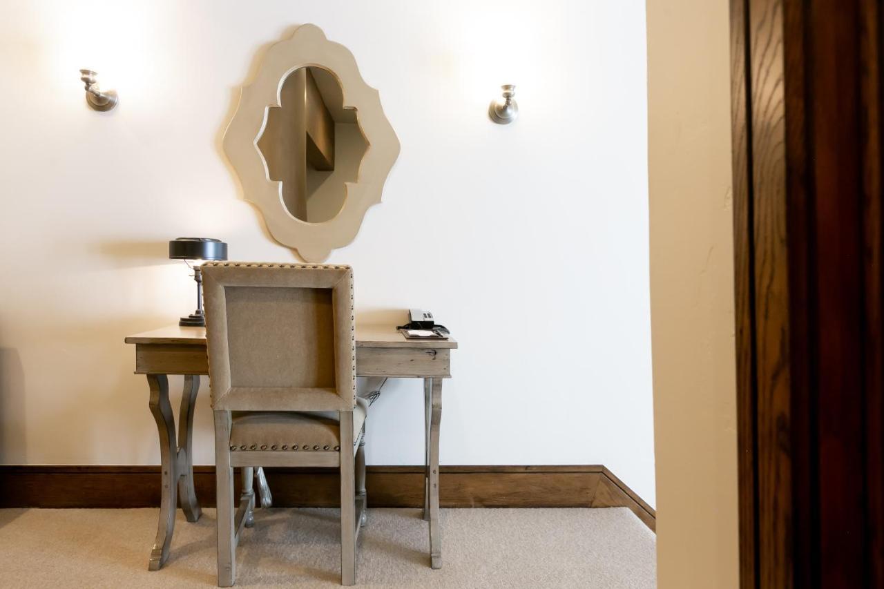 Sultan Two Bedroom Loft Suite With Majestic Mountain Views Condo Park Stadt Exterior foto